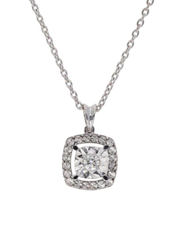 3. Fotografía colgante joyería